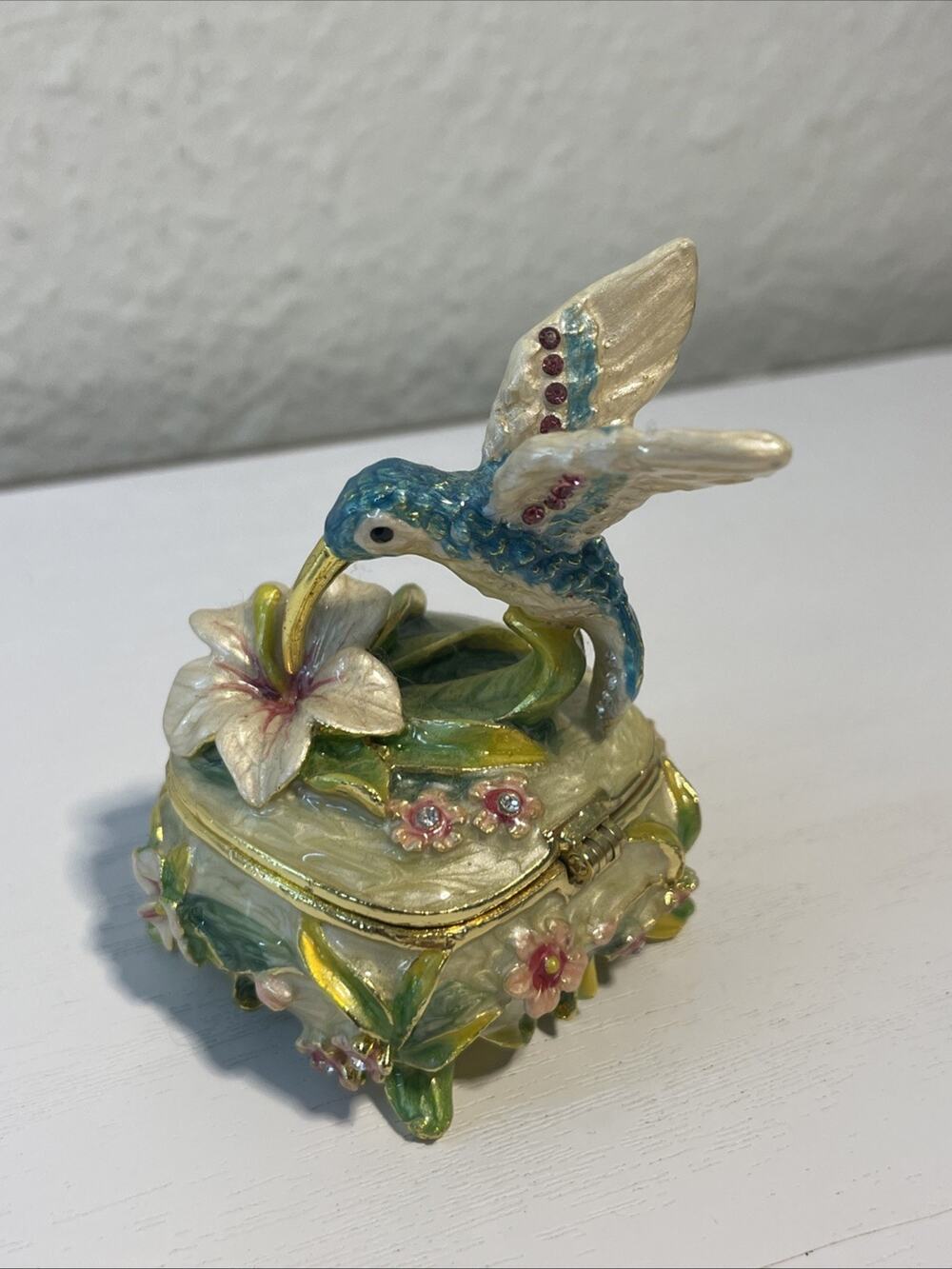 Bejeweled Hummingbird Trinket Box Enamel Rhinestone Hinged Floral Jewelry